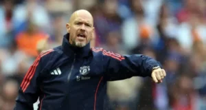 Манчестер Юнайтед испытывает трудности в отношениях из-за трансфера Джеймса Овери